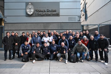 Foto de Aceiteros acordó un básico de $2.700 millones y se planta contra la reforma laboral: "Paro por tiempo indeterminado"