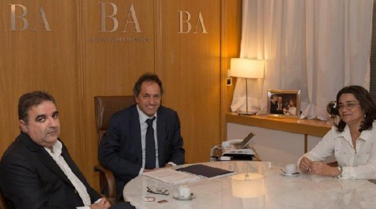 Daniel Scioli con Lucía Corpacci y Raúl Jalil