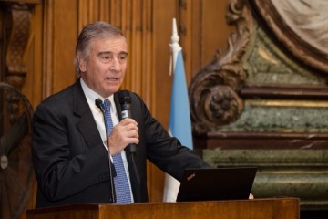 Foto de Aguad, sobre la designación de Presti: "Medida audaz"