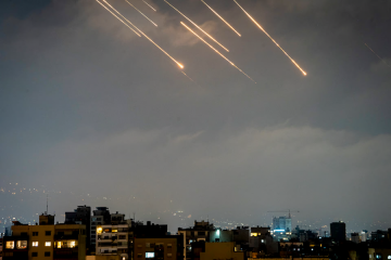 Foto de Seis cuentas ganaron millones apostando al bombardeo de EE.UU. sobre Irán y crecen las sospechas de información privilegiada