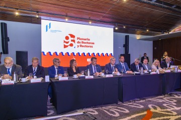 Foto de Ziliotto defendió a las universidades y advirtió: “No hay futuro sin educación”