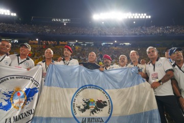 Foto de Quién es el veterano de Malvinas referente de La Matanza que emocionó con el himno en Argentina - Zambia