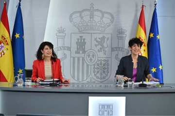 Foto de España busca blindar el aborto en la Constitución y reabre el debate político