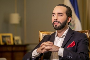 Foto de Bukele va por un tercer mandato tras reformar la Constitución de El Salvador