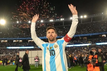 Foto de Lionel Messi despidió al Indio Solari con un emotivo mensaje: "siempre en nuestros corazones"
