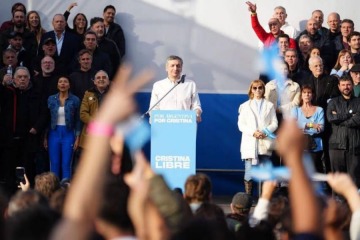 Foto de Máximo Kirchner en el acto por Cristina Libre: "la Casa Rosada debe ser del pueblo"