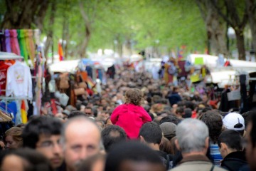 Foto de España recibe 1,2 millones de solicitudes para regularizar inmigrantes