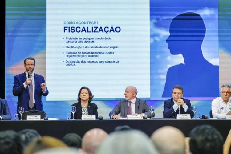 Lula prohibió las apuestas deportivas y los casinos online en Brasil a nueve días de las elecciones