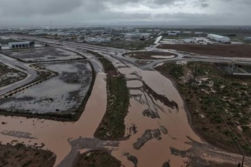 Foto de Vaca Muerta bajo el agua por el impacto de El Niño: rutas afectadas, evacuados y alerta por los próximos meses