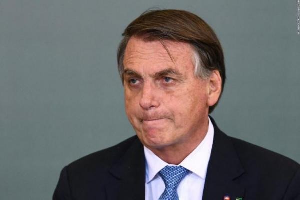 Jair Bolsonaro Fue Ingresado De Urgencia En Un Hospital De San Pablo Tras Interrumpir Sus 8885