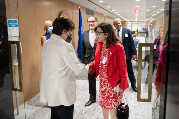Primer mano a mano de Batakis con el FMI: Georgieva destacó sus "esfuerzos" por la "sostenibilidad fiscal"