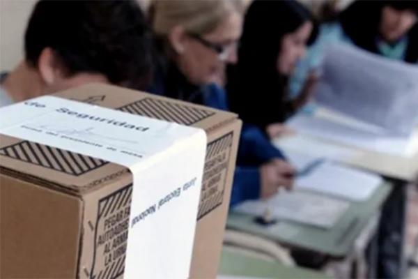 Elecciones en Chubut, en vivo: la provincia elige gobernador, en medio una alerta meteorológica