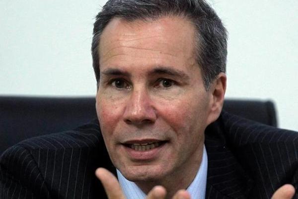 El Gobierno recordó a Nisman a nueve años de su muerte y sembró la hipótesis de "homicidio"