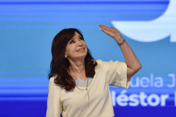 "Dato mata relato": Cristina Kirchner defendió su gestión con datos y se metió en la disputa entre Nación y provincias