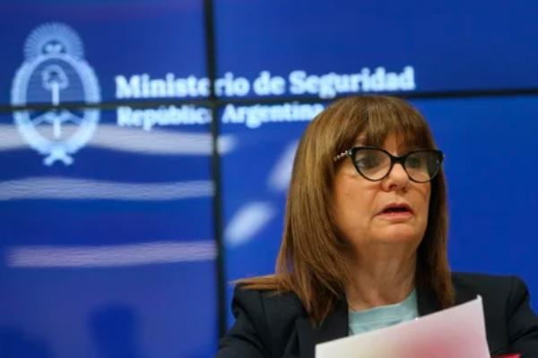 Bullrich habló de una posible unión del PRO y LLA, elogió a Karina Milei y delimitó el rol de Macri