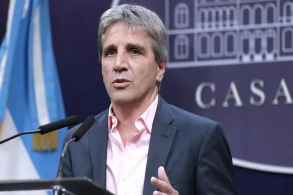 El ministerio de Caputo afronta una baja sensible: renunció el secretario de Política Económica
