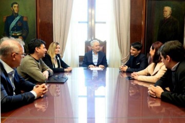 Alak recibió a un joven platense que se encuentra entre los 50 mejores estudiantes del mundo