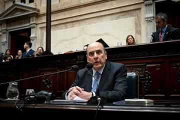 Se suspendió la exposición de Francos en Diputados por la represión en el Congreso