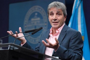 Caputo cruzó a los gobernadores opositores que no fueron a la reunión de Presupuesto y los acusó de "perjudicar al país"