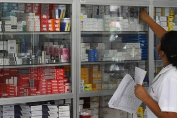 Milei hizo que los precios de los medicamentos sean exorbitantes: en Argentina son hasta 900% más caros que en España y Estados Unidos