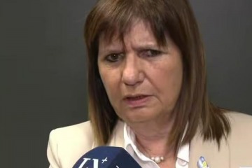 Grave: Bullrich tildó de "cambalache" la marcha universitaria y sostuvo que se "va a preparar" un golpe contra el Gobierno