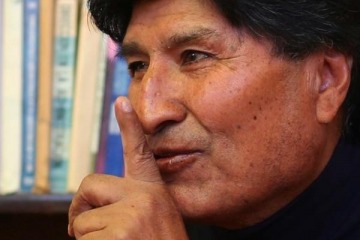 "Lo que le importa a la gente": Adorni anunció que revocaron el estatus de refugiado a Evo Morales