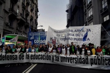 En la víspera de la sesión en Diputados, el Gobierno se reunió con las universidades pero no ofreció un aumento salarial