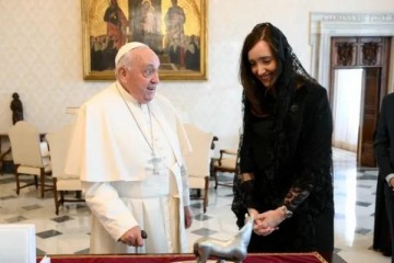 El Papa Francisco recibió a Victoria Villarruel y le pidió "no aflojar"