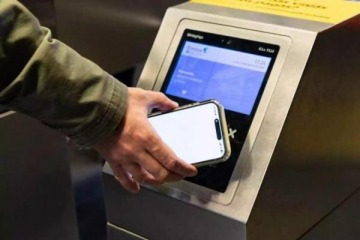 Pago QR en los subtes: crecen las quejas contra Mercado Pago por parte de billeteras competidoras