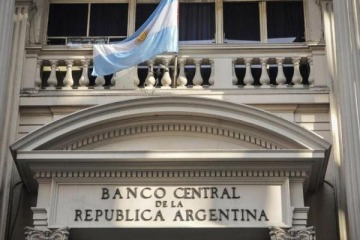 El Banco Central bajó la tasa de política monetaria: cómo impacta en los plazos fijos