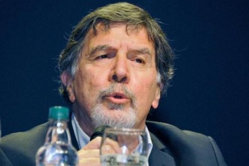 Para Sileoni, el gobierno de Javier Milei "detesta la educación pública"