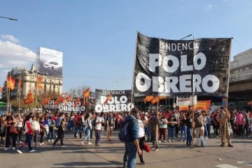 Foto de Organizaciones piqueteras realizaron una movilizacin hacia Capital Humano contra las polticas del Gobierno