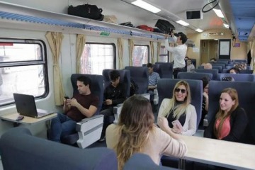 Con largas filas desde la madrugada y colapso en la web, Trenes Argentinos arrancó con la venta de pasajes a larga distancia 