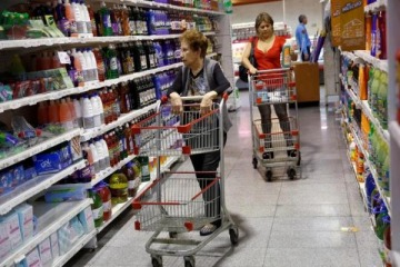 El consumo vuelve a desplomarse: en septiembre, cayeron las ventas en supermercados, mayoristas y shoppings