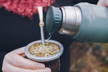 Caída histórica: el consumo de yerba mate tocó su nivel más bajo desde 2016 