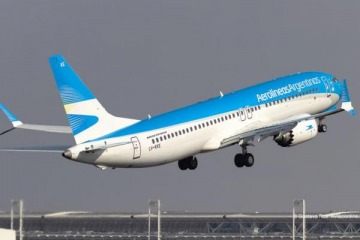 Aerolíneas Argentinas anunció un acuerdo con LATAM para compartir rutas domésticas y regionales