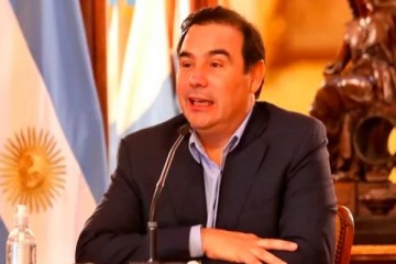 Colombi bajó su lista y le dejó el camino libre a Gustavo Valdés que va por la presidencia de la UCR 