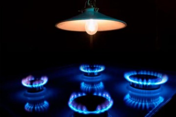 El Gobierno oficializó las nuevas tarifas de luz y gas para el comienzo de 2025