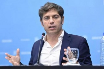 Kicillof, sobre el incendio en Tandil: "Vamos a continuar acompañando al municipio y a los vecinos afectados"