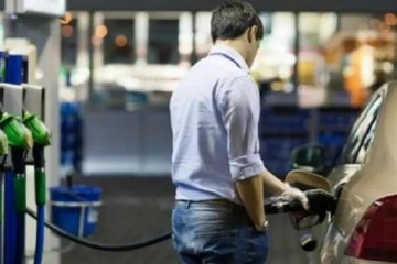 El Gobierno oficializó el autodespacho de combustible: qué implica y cómo funcionaría