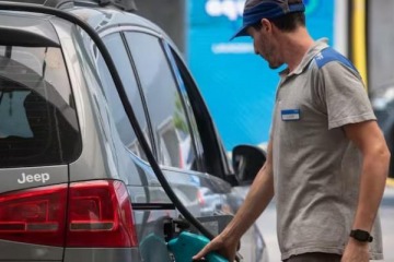 Autodespacho de combustible: playeros rechazan la medida y barajan la posibilidad de un paro