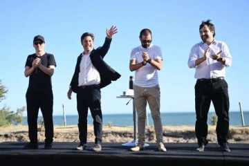 Kicillof anunció dos inversiones por 100 millones de dólares en Puerto Rosales