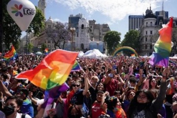 De Máximo Kirchner a Axel Kicillof: qué dirigentes del peronismo participaron de la Marcha del Orgullo Antifascista