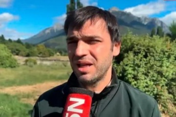 Nacho Torres apuntó a "gente que viene del Conurbano" y a "la justicia remolona" por los incendios en Chubut