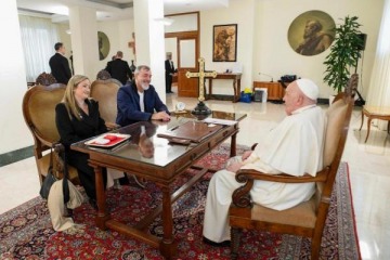 El Papa Francisco recibió a una delegación de ATE en el Vaticano 