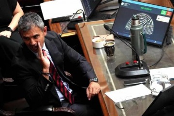 Diputados: luego de votar a favor de la suspensión de las PASO, se debate Ficha Limpia