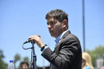 "Festejan los especuladores y lo sufre el pueblo": Kicillof apuntó contra Milei por disolver la Secretaría de Vivienda de la Nación