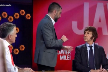 "Mis entrevistas son como las criptomonedas": en la TV de España se burlan de Milei, Viale y Santi Caputo