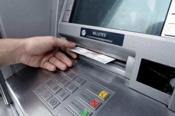 Golpe al bolsillo: distintos bancos aumentarán sus comisiones por retirar efectivo en cajeros automáticos