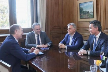 Foto de Llaryora afirmó que la reunión con Santilli fue "positiva", pero reclamó un presupuesto "con sentido común"